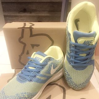 Chuyên sỉ các loại giày thể thao nike adidas