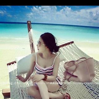 Dép valentino hot hiện nay