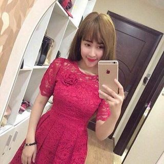 Đầm ren