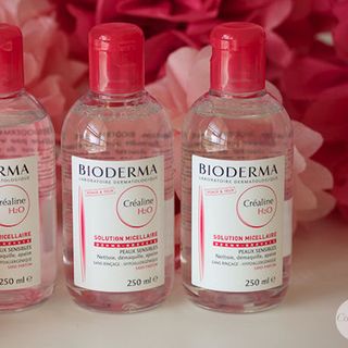Tẩy trang bioderma 250ml - 225k