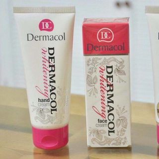 Bộ dưỡng trắng dermacol - 270k