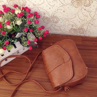 Túi mini quai chéo vạt bầu xinh xắn