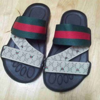 Dép cao su bao đẹp và bền