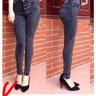 Quần jean skinny trẻ trung