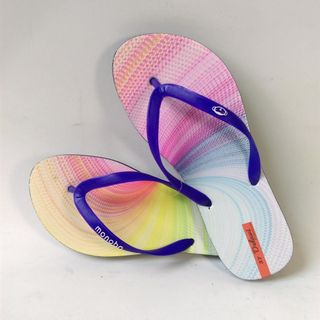 Dép in hình kỹ thuật - mẫu hot 2016