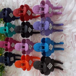 Phụ kiện xinh cho mẹ và con gái iu nhe