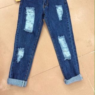 Quần baggy lửng