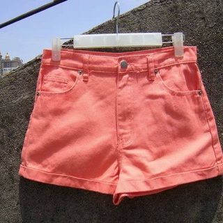 Quan short