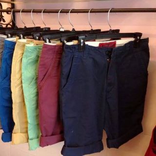 Quần short kaki levis
