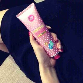 Kem chống nắng cathy doll hàn quốc