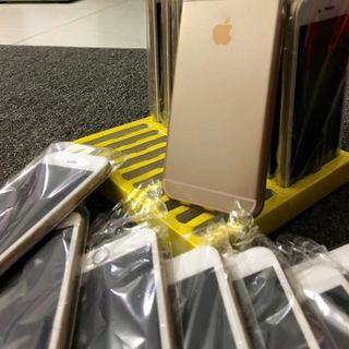 Hộp quẹt iphone