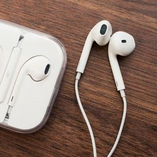 Phụ kiện iphone sạc cáp tai nghe