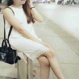 Đầm suông phối ren