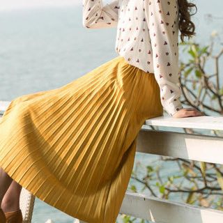 Váy nhung xếp ly hàng oder
