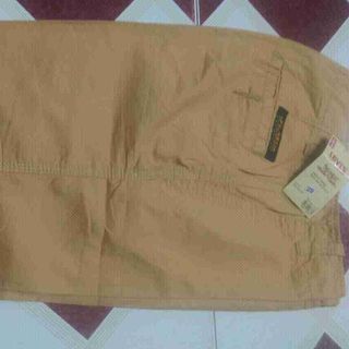 Bỏ sĩ short kaki nam