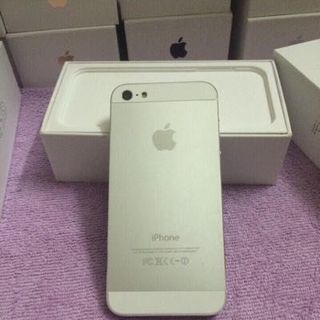 Apple iphone 5s silver 64gb full box