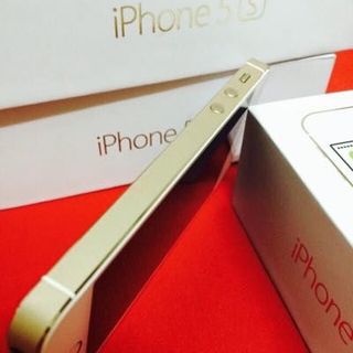 Apple iphone 5s gold 64gb full box