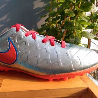 Giày nike model tiempo