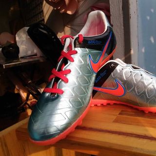Giày nike model tiempo