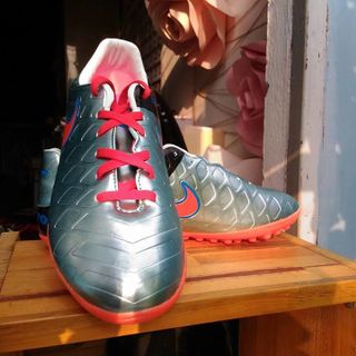 Giày nike model tiempo