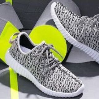 Giày thể thao yeezy 350