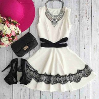 Đầm xòe lovely