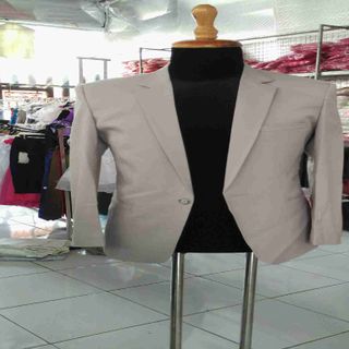 Vest nam