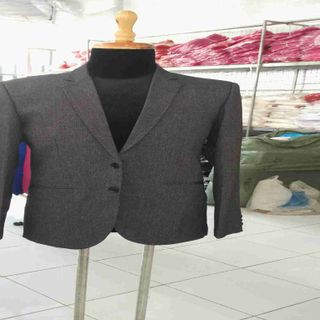 Vest nam