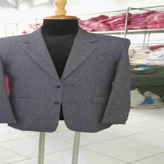 Vest nam