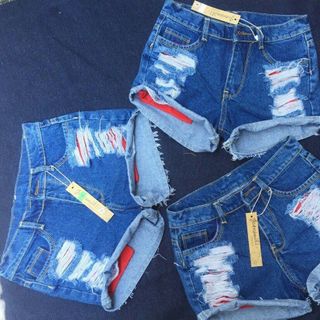 Short jeans