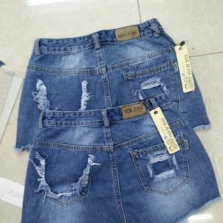 Short jeans