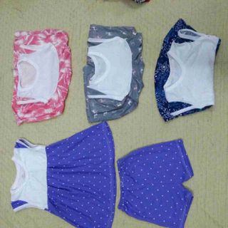 Bộ đồ áo váy bé gái