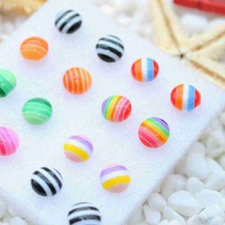 Bông tai 1 hộp y hình chụp giá sỉ 18k-20k/hộp