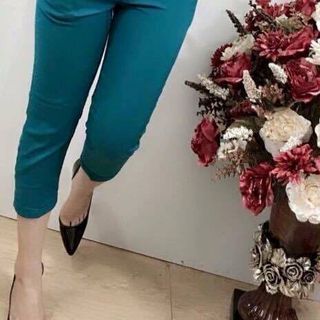 Đồ bộ áo sát nách quần lửng trơn màuhm1141