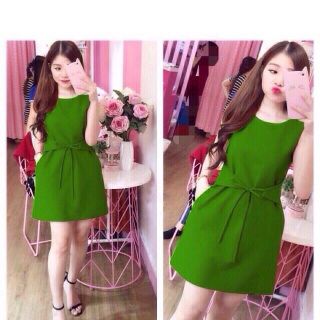 Đầm sát nách cột dây eo