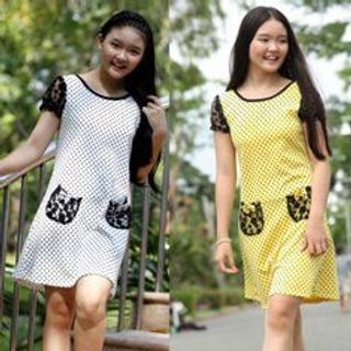 Váy hoa trẻ em