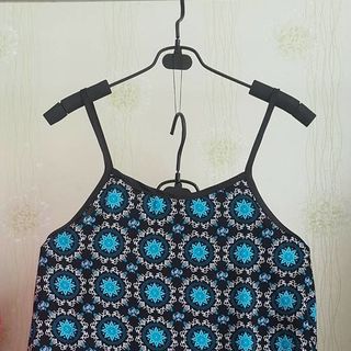 Áo dây thổ cẩm