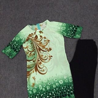 Bộ áo dài cách tân voan quần cát