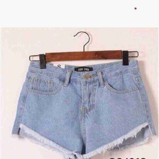 Quần áo thời trang