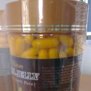 Sữa ong chúa úc 1000mg 365 viên