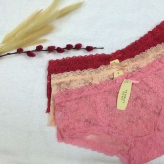 Quần nguyên ren vic 2601