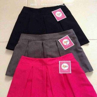 Quần short giả váy
