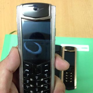 Vertu signature s