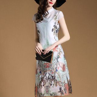 Đầm voan xẻ tà cổ tàu