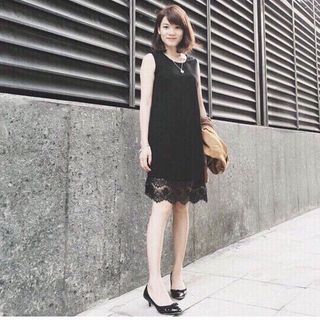 Đầm chân phối ren đẹp