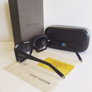 Kinh lv nu trong polarised chong uv full bõ
