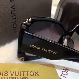 Kinh lv nu trong polarised chong uv full bõ