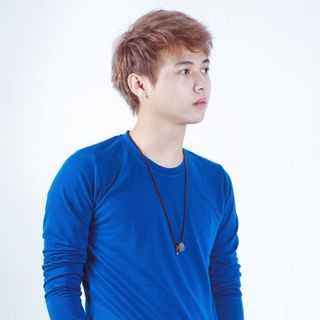 Áo thun nam xanh coban tay dài t99-4
