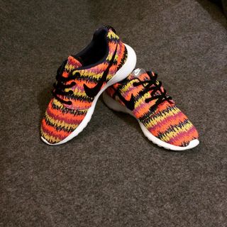 Giày đế ráp nike