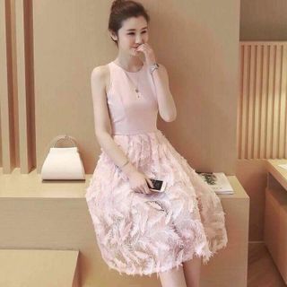 Đầm tuyết mưa phối ren y hình